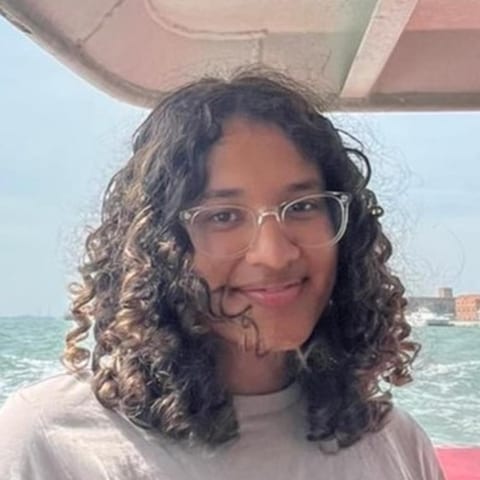 Portrait of Aaishah Azoor