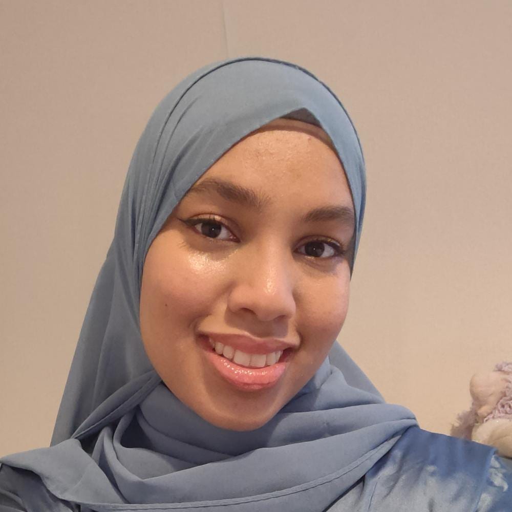 Portrait of Heba Fararhi