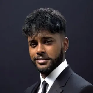 Portrait of Thuvaa Parameswaran