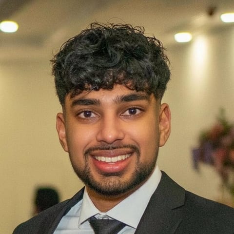 Portrait of Riyen Patel